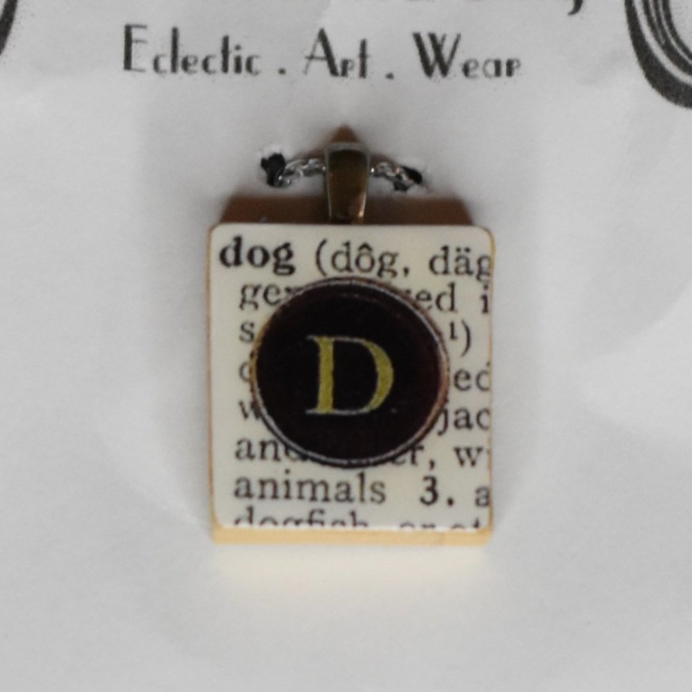 🔥 3/ $15 NWT The Gilded Lily Dog "D" Scrabble Tile Pendant